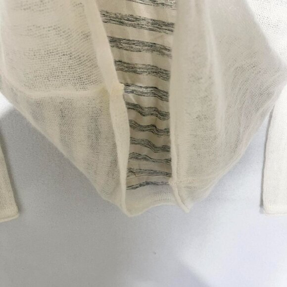 Anthropologie moth sweater size S runs bigger - Picture 6 of 8